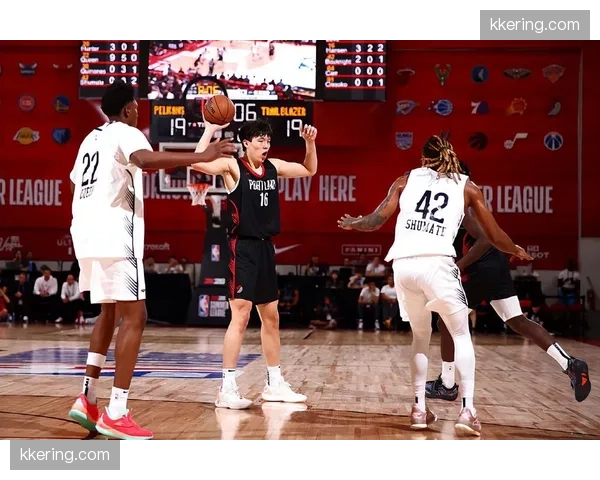 雷霆首节39分碾压魔术 全员六人得分上双展深度优势 雷霆首节39分碾压魔术 全员六人得分上双展深度优势