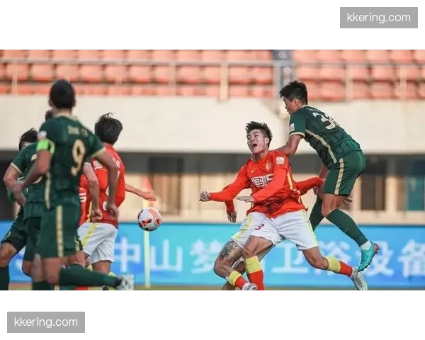 中超冬窗引援凸显差异化策略各队布局未来竞争